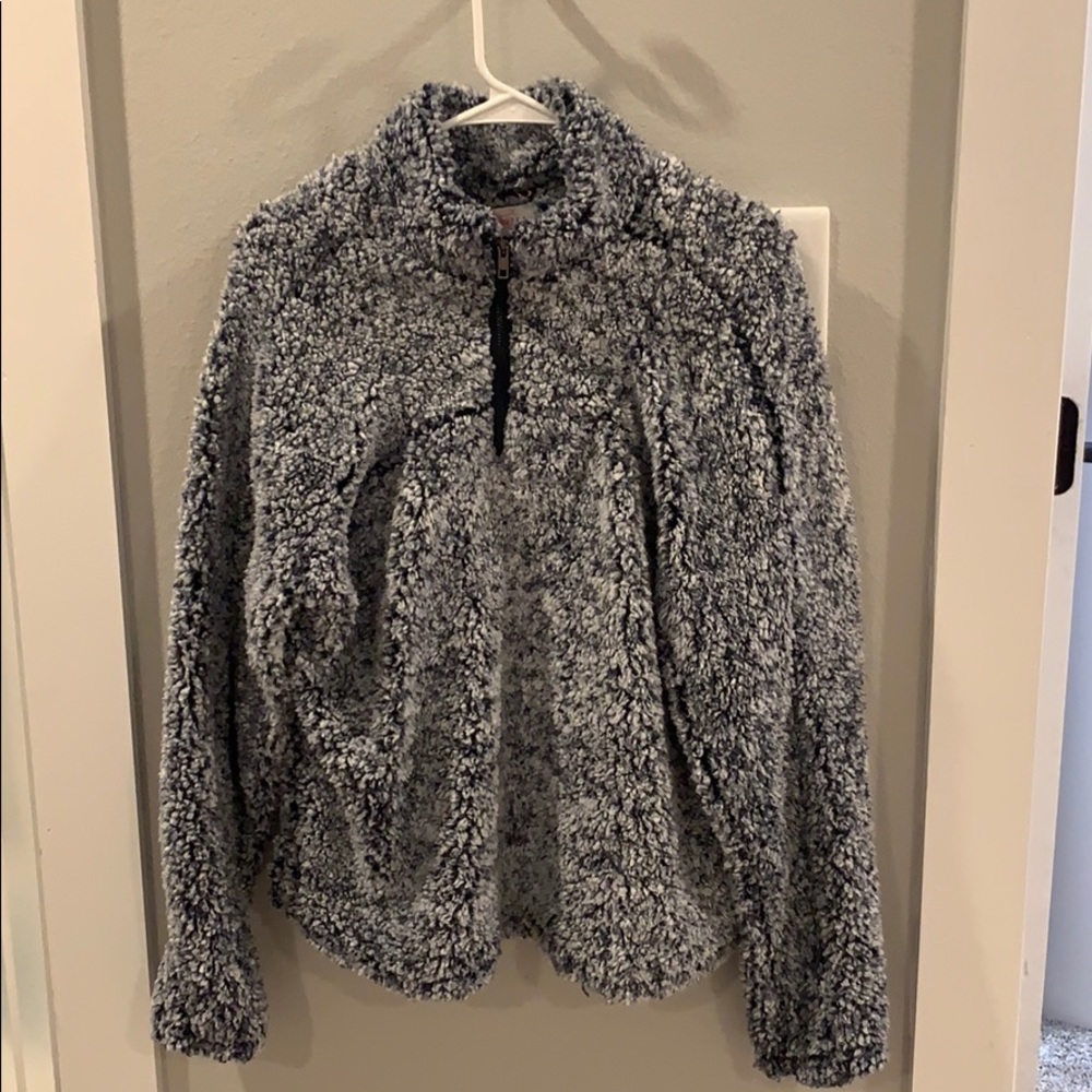 Super cute Sherpa jacket!